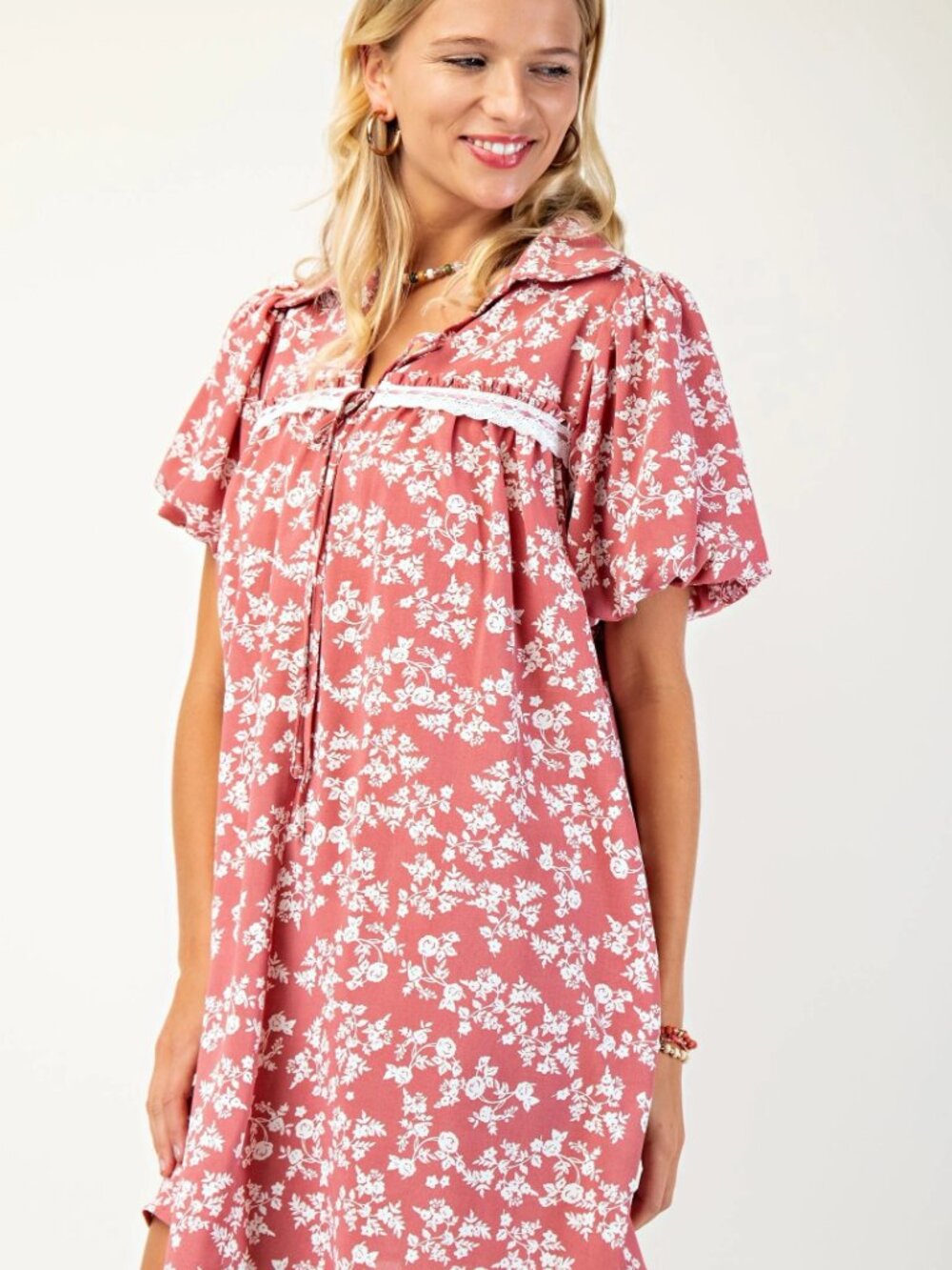 Floral Puff Sleeve Mini Dress with Lace and ribbon detail - Picture 3 of 5